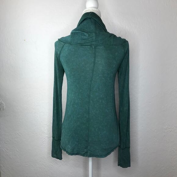 Free People We The Free Women's Cosmo Cowl Neck Green Pullover Top Size Small - Picture 3 of 6